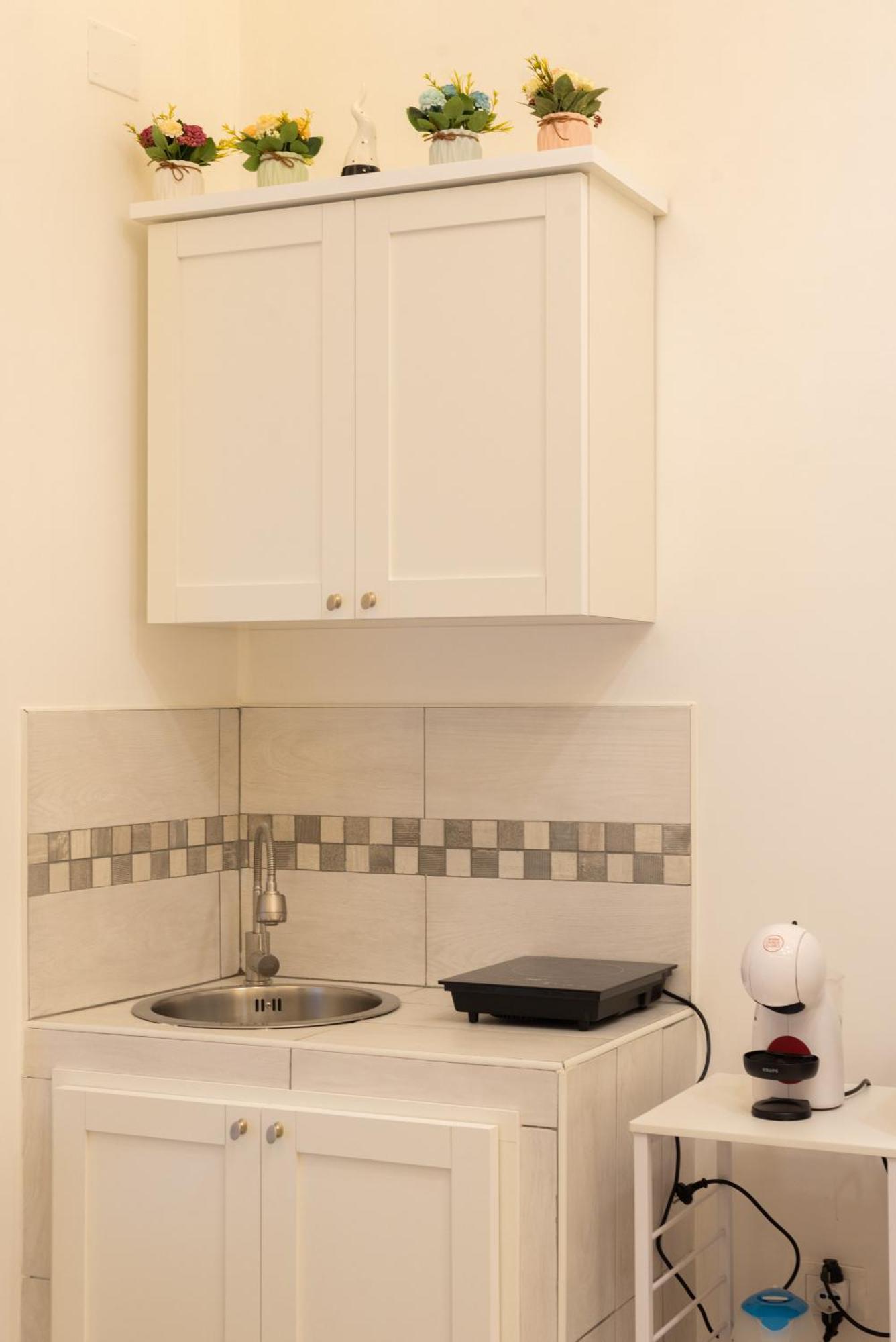 House Benedetta Centro Di Napoli Apartment Bagian luar foto