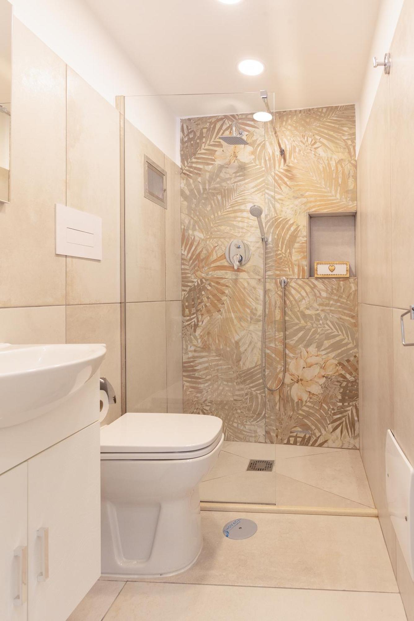 House Benedetta Centro Di Napoli Apartment Bagian luar foto